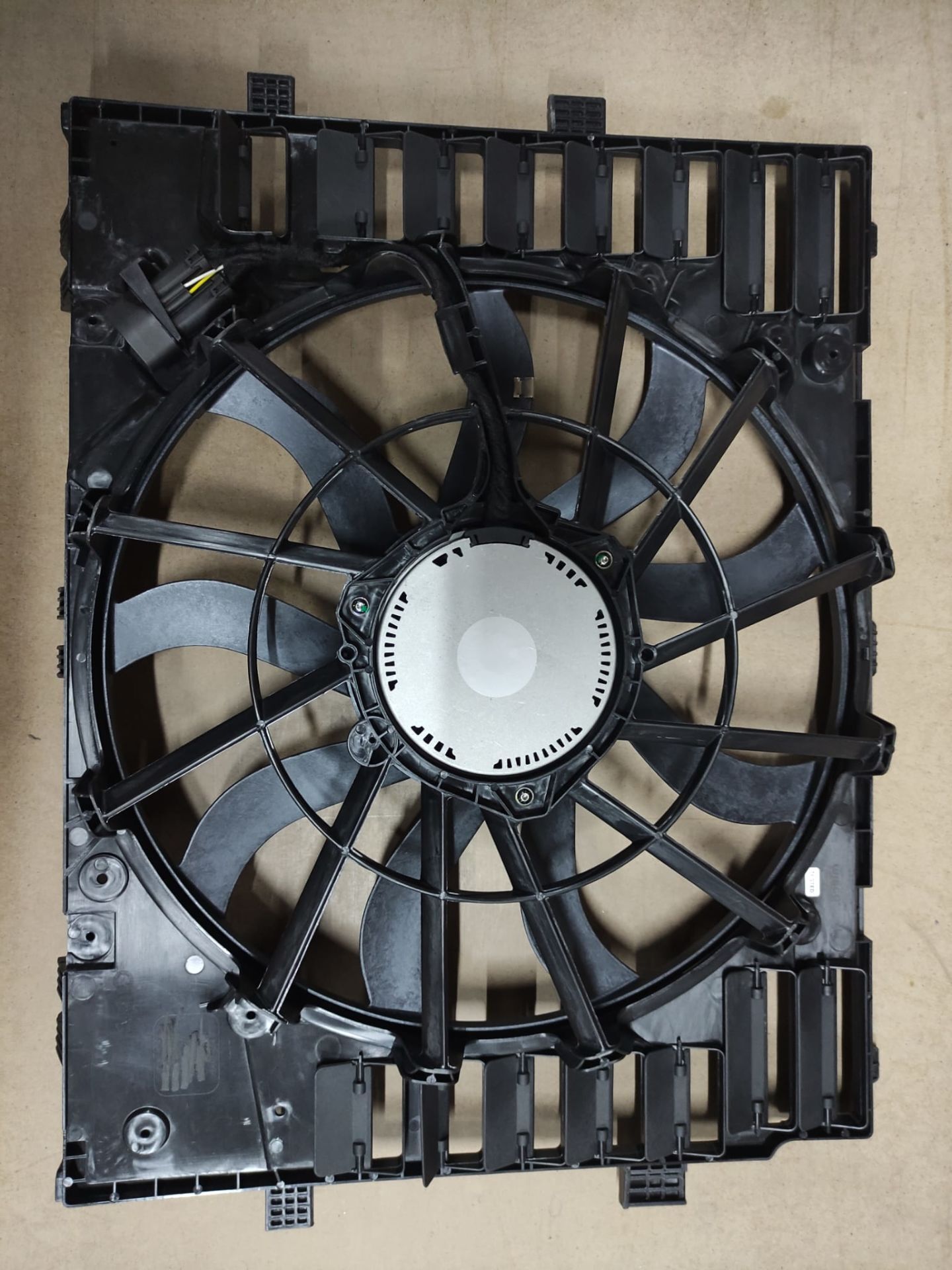 Fan Motoru Seti VW Touareg - Porsche Cayenne 3.0 V6 TDI - 3.0 V6 TSI - 3.6 V6 FSI 2010- 7P0121203H