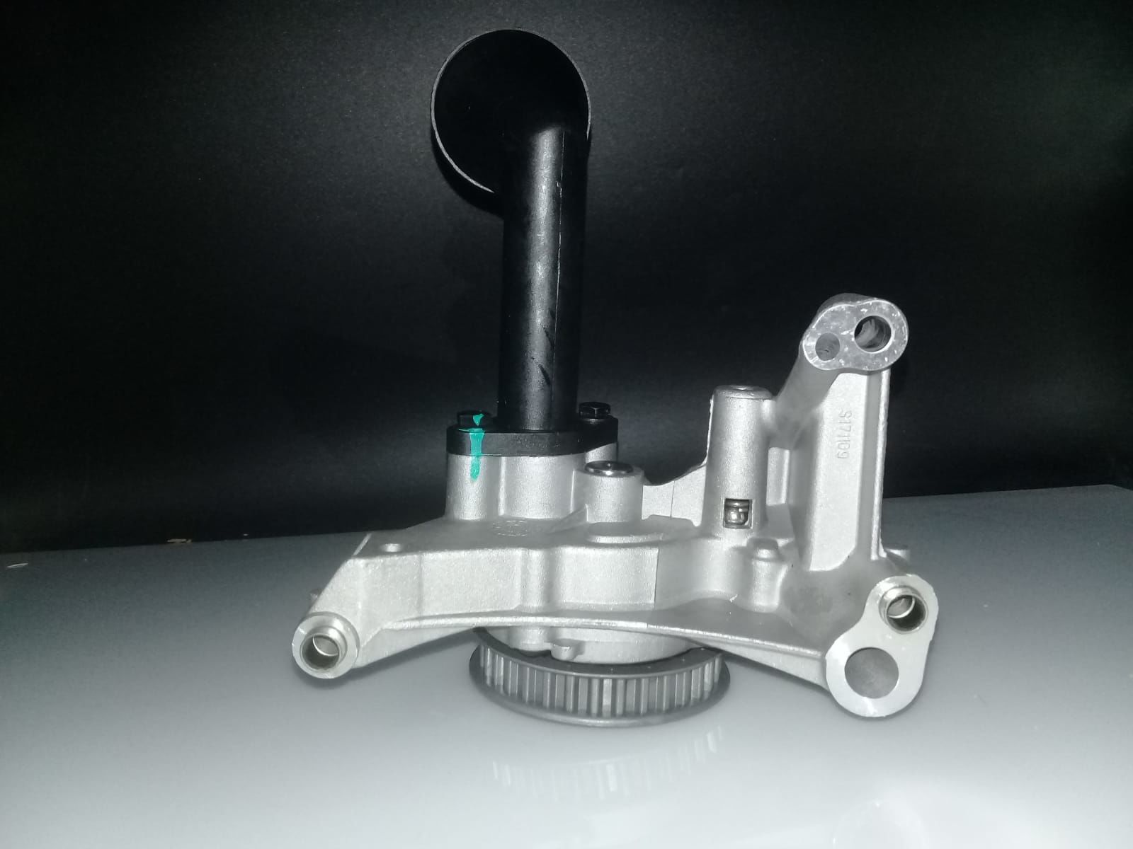 Yag Pompası Vw Polo Golf 6 Amarok Jetta Fabıa Cra 03L115105C