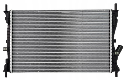 Su Radyatoru Brazıng Mt 595*358*26 Mm Ford Fıesta 5S6H8005AA