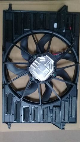 Fan Motoru Davlı (470 Mm-4 Fıs-7 Kanat-600W) Au 8W0121207BS1