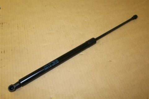 Bagaj Amortisörü Audi A4 Avant 2001-2004 8E9827552E - 8E9827552F