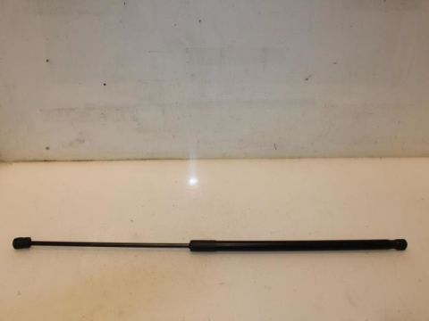 Kaput Amortısoru 390N Vw Touran 15 > 5TA823359