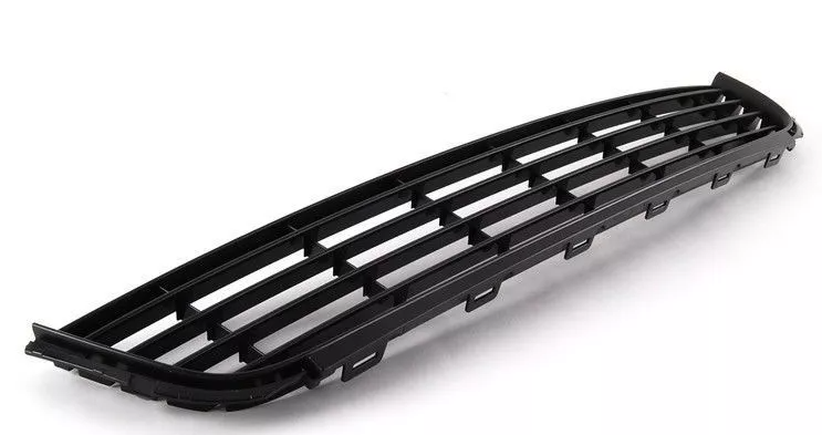 Tampon Izgarası Orta Sıyah Vw Golf6 08-13 5K0853677A9B9