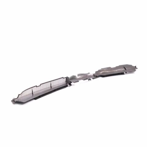 Ön Panel Üst Hava Yönlendirici Plastik (Radyatör Üst Bakaliti) VW Passat B6 2005-2010 3C0121330