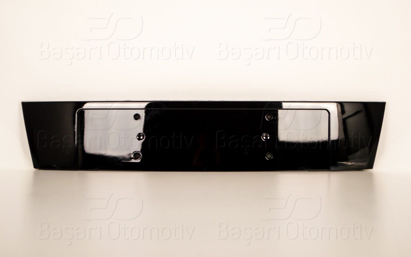 Plakalık Ön Audi Q7 2009-2015 4L0807285H