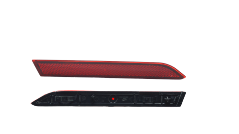 Tampon Reflektoru Arka Sag Vw Passat 15 > 3G0945106A