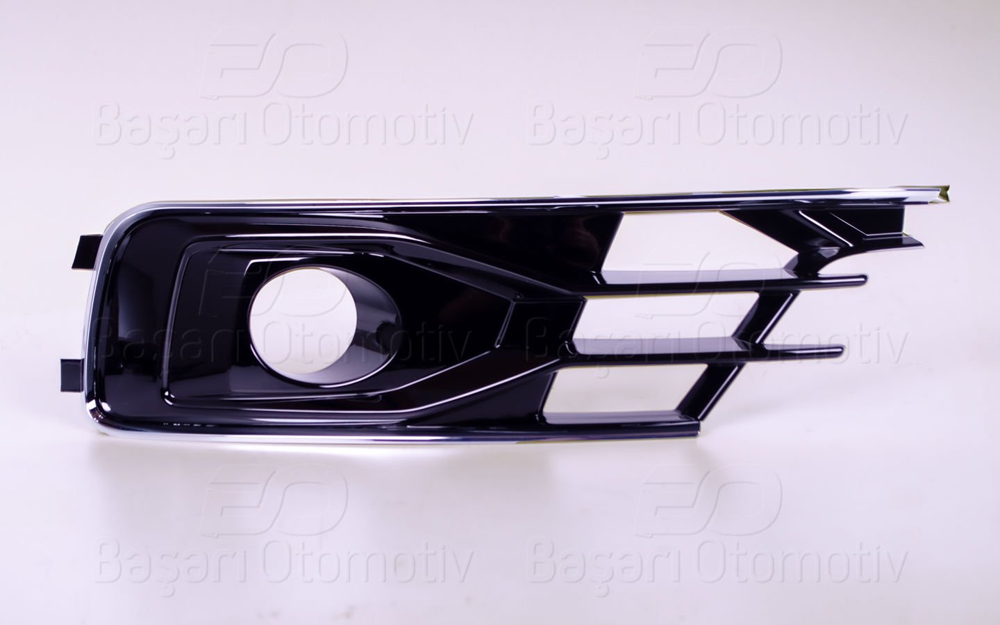 Tampon Izgarası Sol Sıslı Pıano Black + Krom A 4G0807647AT94