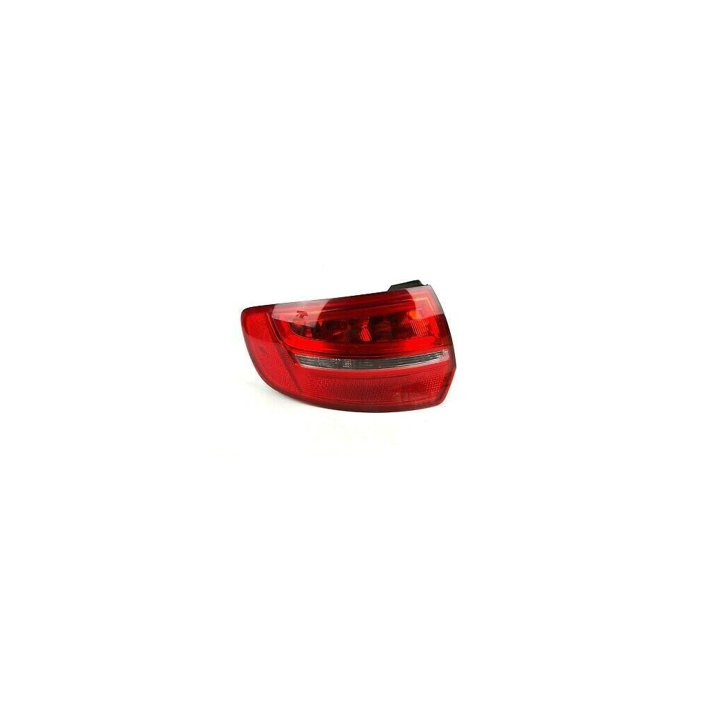 Depo Stop Lambası Dış Sol Audi A3 2008-2012 8P4945095E