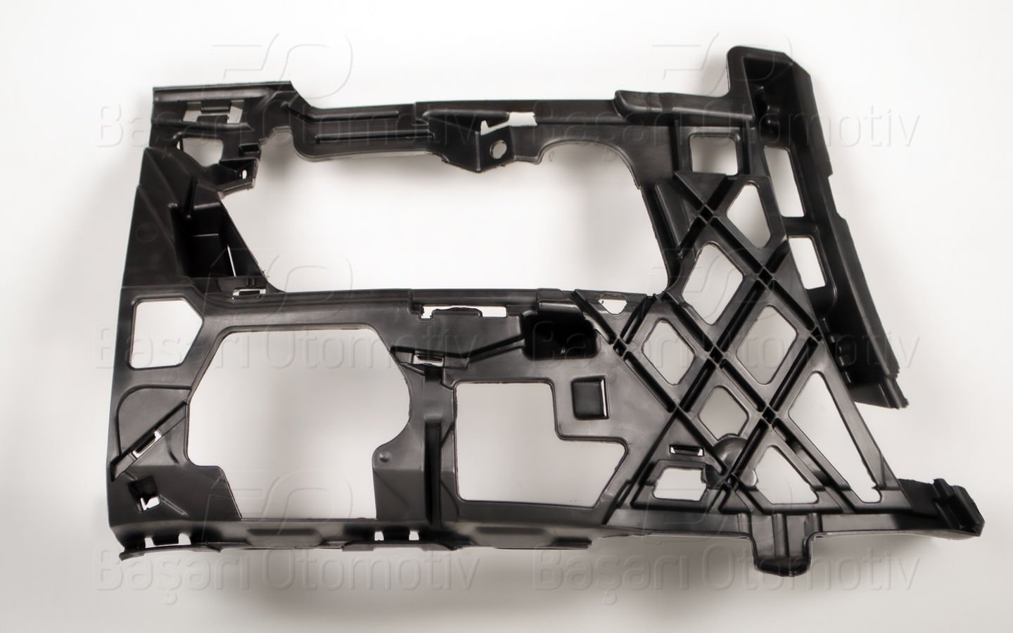 Tampon Braketı On Sag Vw Golf7 13-17 5G0807724A