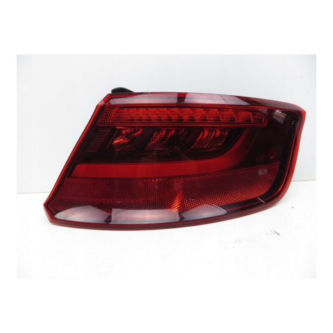 Depo Stop Lambası Dış Sağ VW A3 2013 8V4945096A