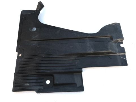 Taban Alt Uc Muhafaza Kucuk Sol Audı A6 05 > 4F0825215