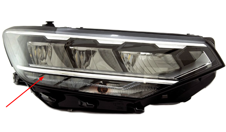 Ön Sağ Far Camı VW Passat B8.5 LED Far 2020 Sonrası 3G1941036P