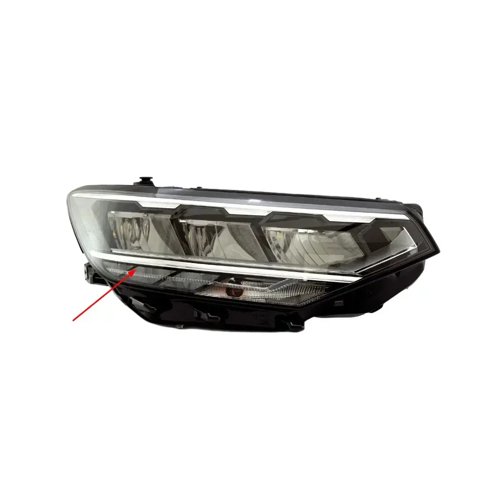 Volkswagen Passat B8.5 Ön Sağ Far Camı 3G1941036P - Uygun Fiyat