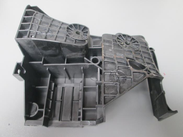 Sıgorta Kutusu Kapagı Golf5 Jetta Caddy 08- Ioe-V 1K0907361C