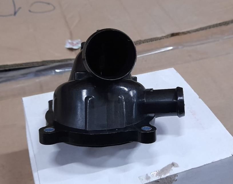 Termostat Yuvası Audı A4 A5 A6 A8 Q7 4.0 Tdı 4.2  079121115N
