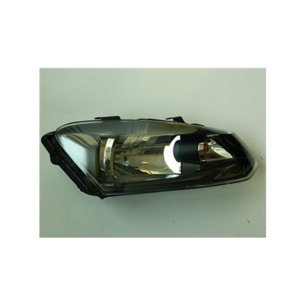 Volkswagen Polo 2010-2015 Sağ Far 6R1941016E