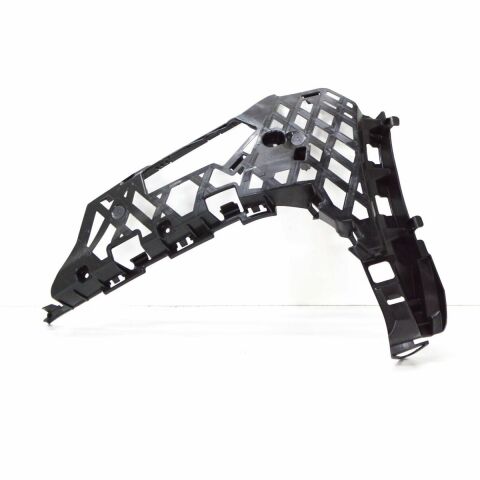 Passat B8.5 2020-2022 Ön Tampon Braketi Sol 3G0807177B