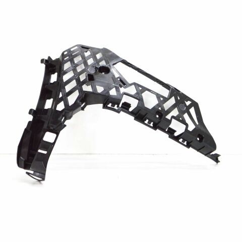 Passat B8.5 2020-2022 Ön Tampon Braketi Sağ  3G0807178B