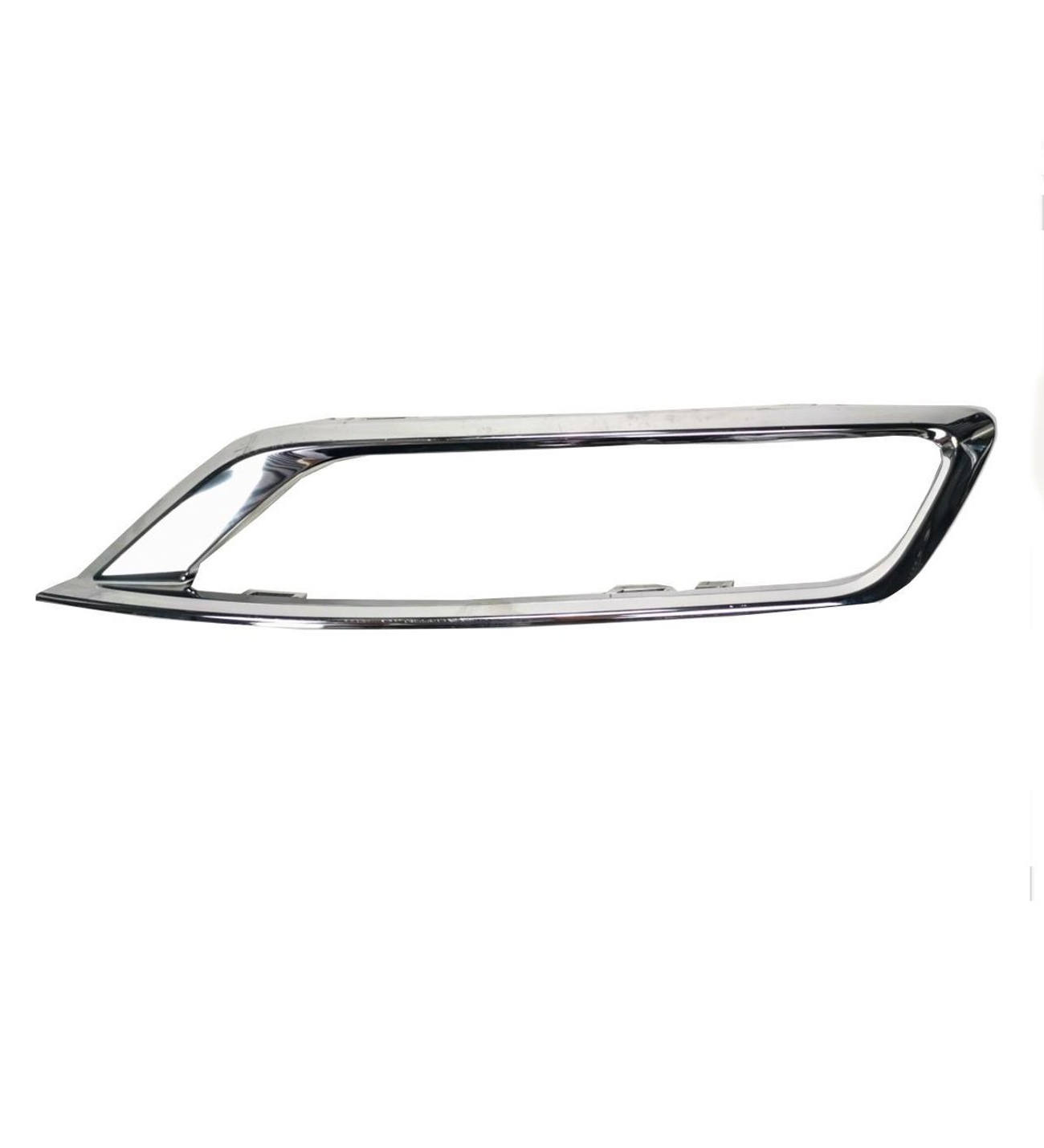 Passat B8.5 Arka Tampon Sağ Krom Çıtası 3G0853210 - İleri