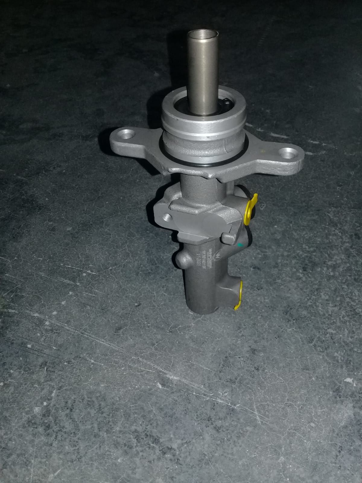 Fren Ana Merkezı Audı A3 1.2 Tsı 1.6 Tfsı Seat Le 1K1614019F