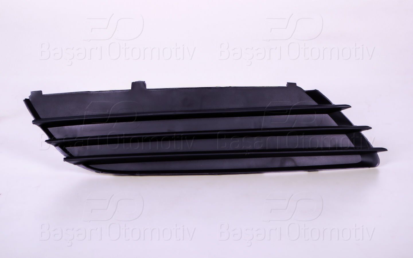 Tampon Izgarası Sağ Sissiz Opel Astra H 2003- 13117251