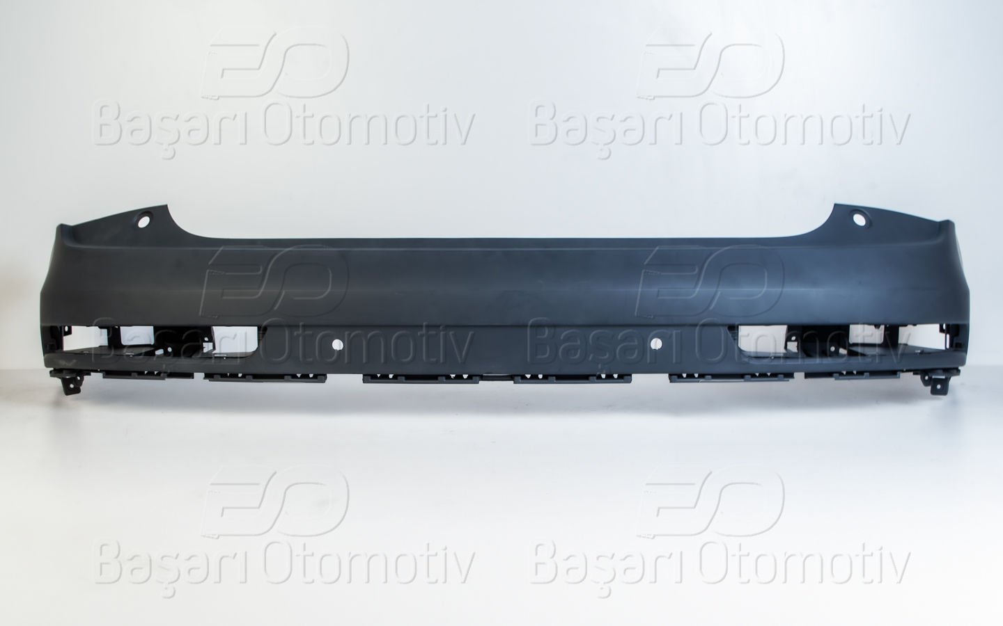 Tampon Arka Sensorlu Audı Q3 15-19 8U0807067FGRU