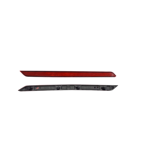 Oem Tampon Reflektörü Arka Dış Sağ VW Passat B8.5 2019- 3G0945106C