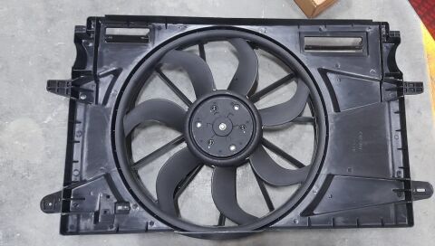 Fan Motoru Davlumbazı Opel A 445 Mm 3 Fişli 7 Kanat 500W 84297686
