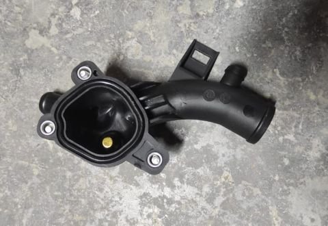 Termostat Yuvası Musurlu Opel Corsa D E Adam [55562048]