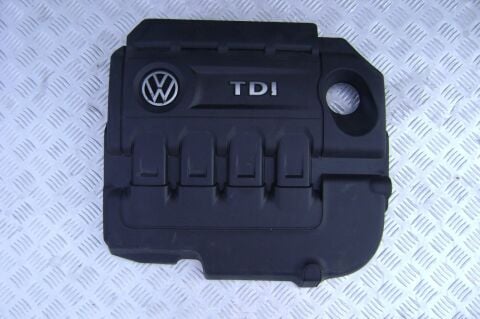 Motor Üst Kapağı Volkswagen Golf 7 - CC - Arteon 1.6 TDI CLH