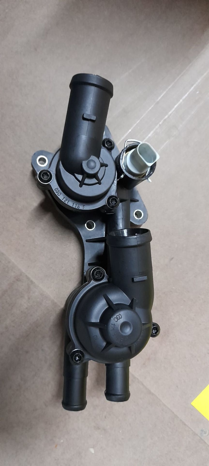 Termostat Yuvası Komple VW Polo - Jetta 4 - Rapid - Fabia 2 - Cordoba 1.6 16V 06- 03C121026AS 03C121026M