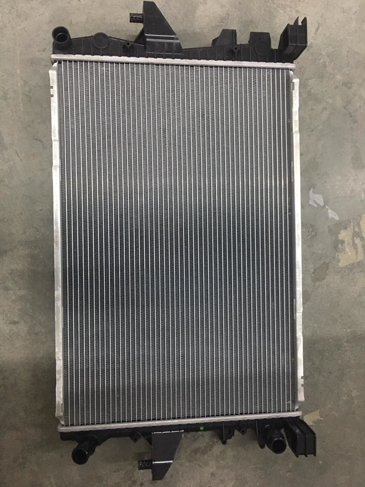 Su Radyatoru Brazıng Mt 710X470x32 Mm Vw T5 2.5Td 7H0121253G