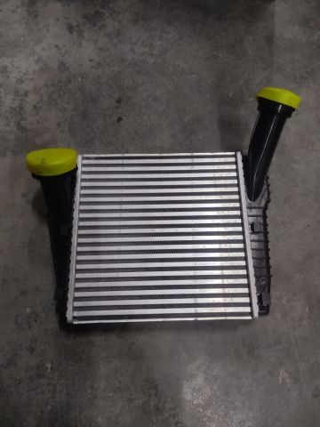 Turbo Radyatoru (Intercooler) 286X292x50 Vw Touar 7L6145804A