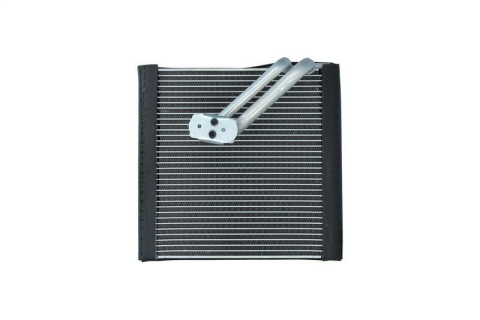 Bosch Evaporatör - Passat Superb - 3C1820103