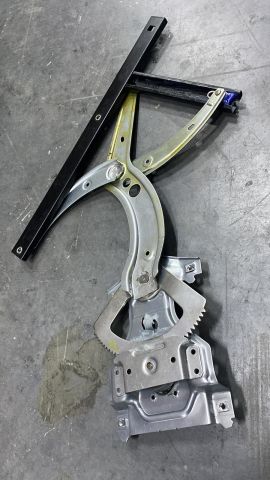 Cam Mekanızması On Sag Saclı Vw Passat 88-97 3A0837402B