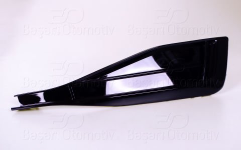 Tampon Izgarası Sag Sıssız Parlak Sıyah Vw Passat 19  294795