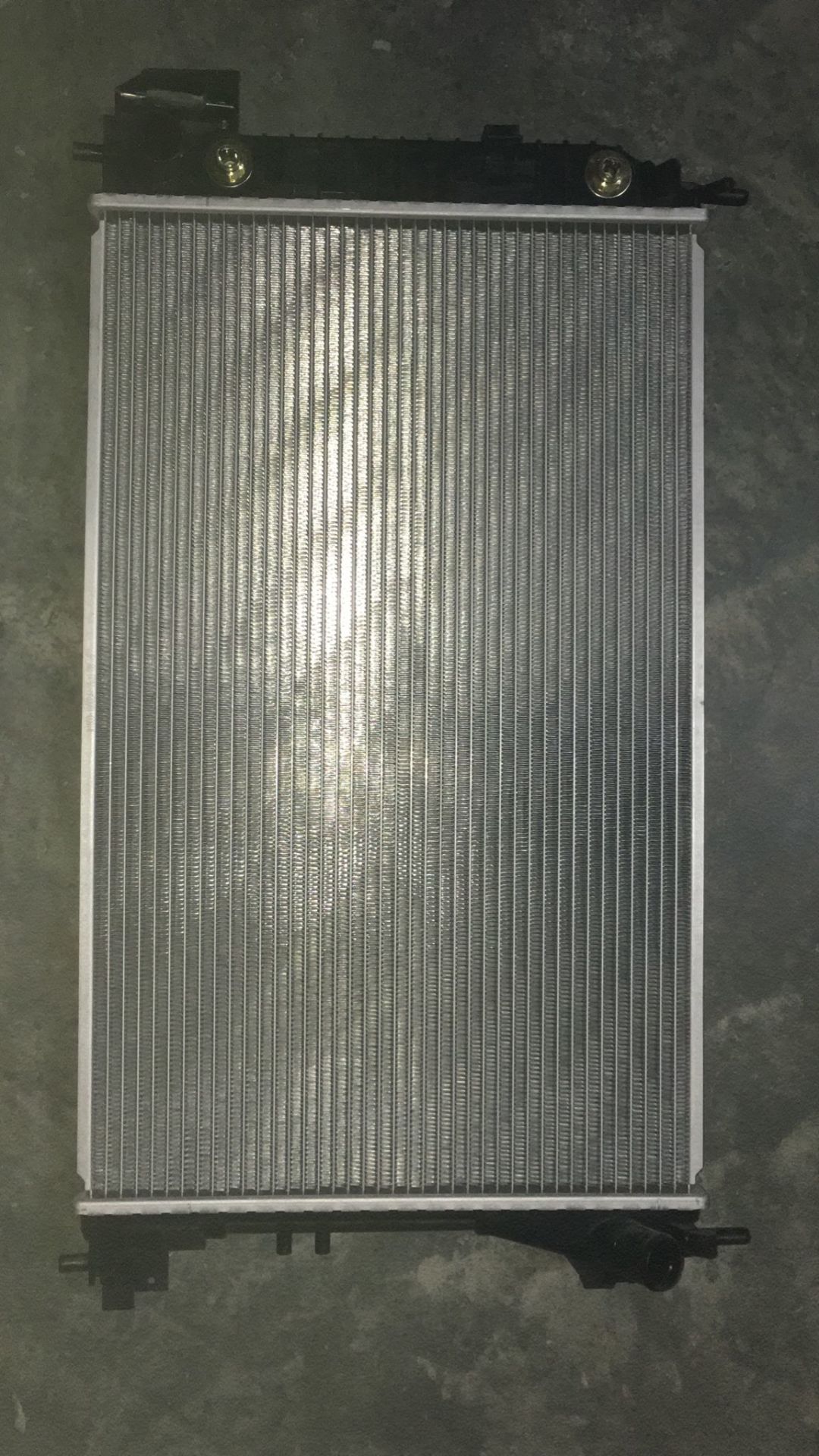 Su Radyatoru Brazıng At 650X398x26 Mm Opel Vectra C  1300247