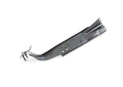 Çamurluk Braketi Sağ VW A4 2012-2015 8K0821136J