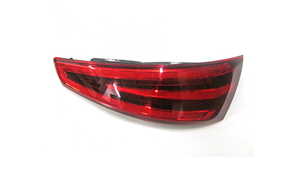 Stop Lambası Sag Q3 11-18 M.Marellı 8U0945094