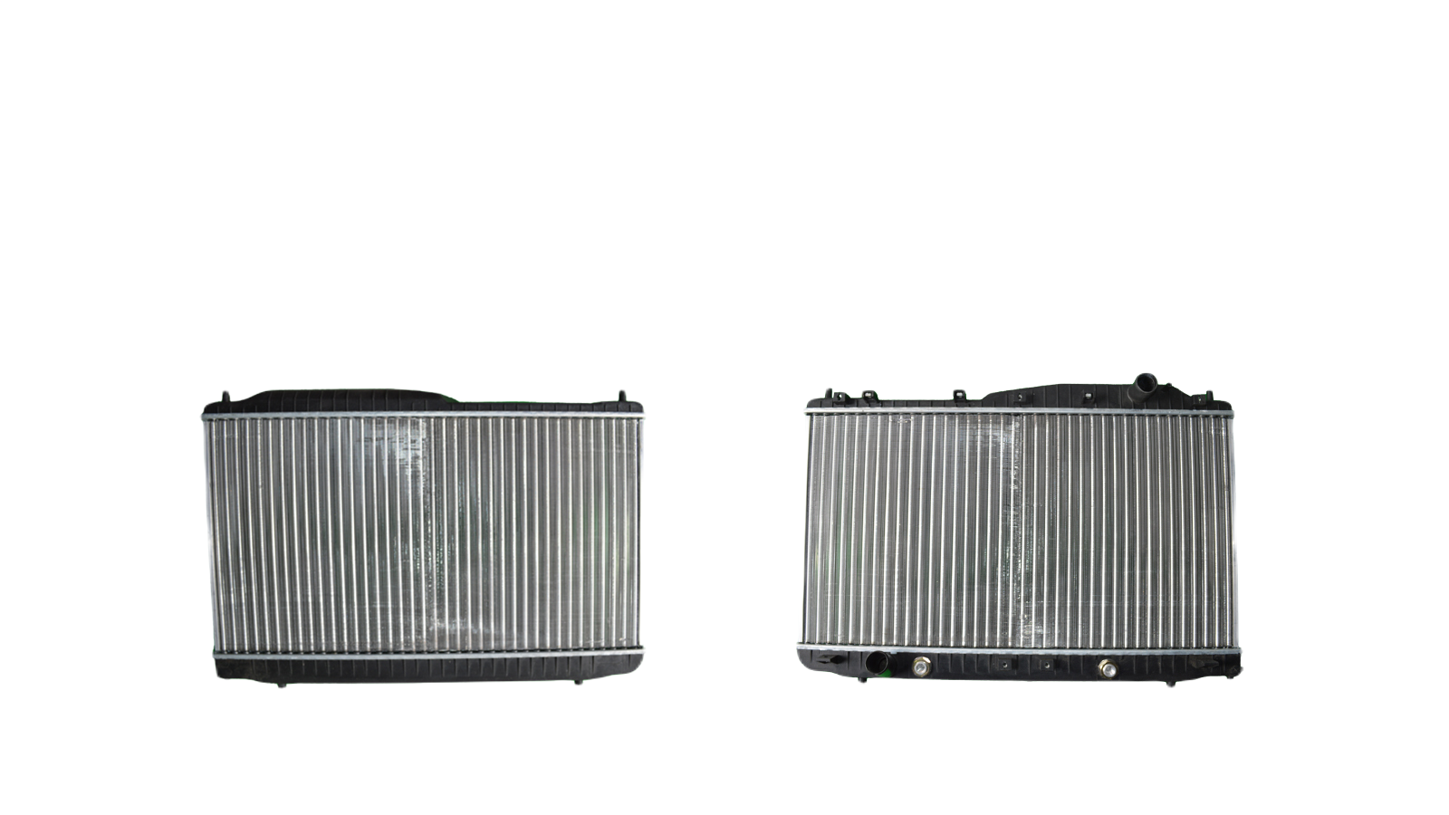 Su Radyatoru Mekanık At 700X374x18 Chevrolet Evenda 96278702