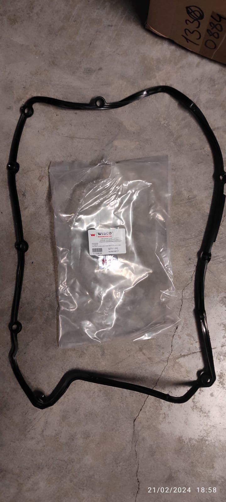 Ust Kapak Contası Lastık Vw Touareg Porsche 3.0 A 022103483E