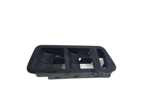 Sürücü Kapısı Cam Düğme Çerçevesi Dörtlü Volkswagen Golf 7 2013-2020 5G1867255C 81U
