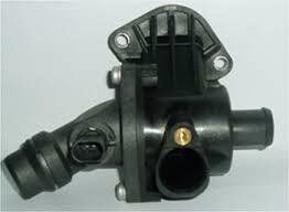Orijinal Termostat Komple Volkswagen Golf 5 - Jetta - Passat B6 2.0 FSI BLR 06F121111