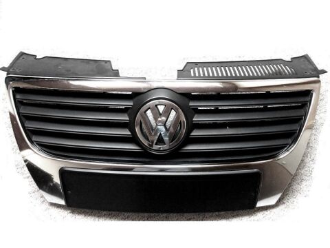 VW Passat B6 Ön Panjur Kromlu Sensörsüz 3C0853651D