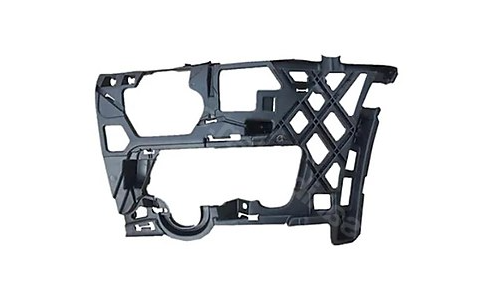 Ön Tampon Braketi Sol Golf7 2013-2017  - 5G0807723B